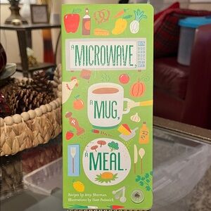A Microwave, A Mug, and A Meal 🥘 a recipe card book by Amy Sherman